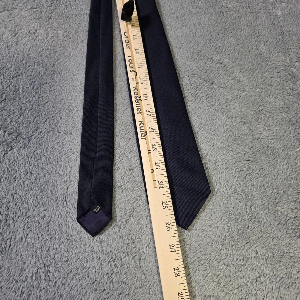 J.W.‎ Toiletries Ltd Mens OS Necktie Navy Blue Solid Twill Polyester Classic Tie